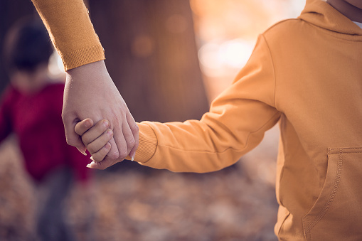 بالا 3 جاسقا تولعانشا جاردەماقى تولەۋگە باستاما كوتەرمەكپىز – مينيستر