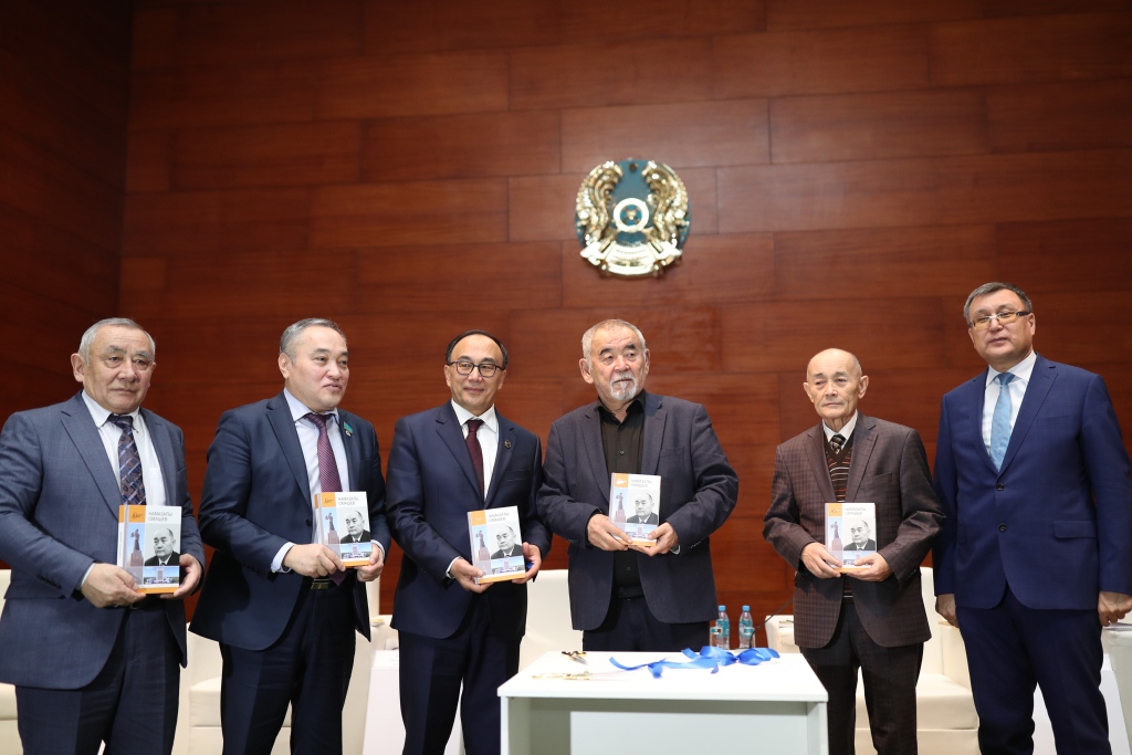 جۋرناليستەردىڭ ۇستازىنا ارنالدى