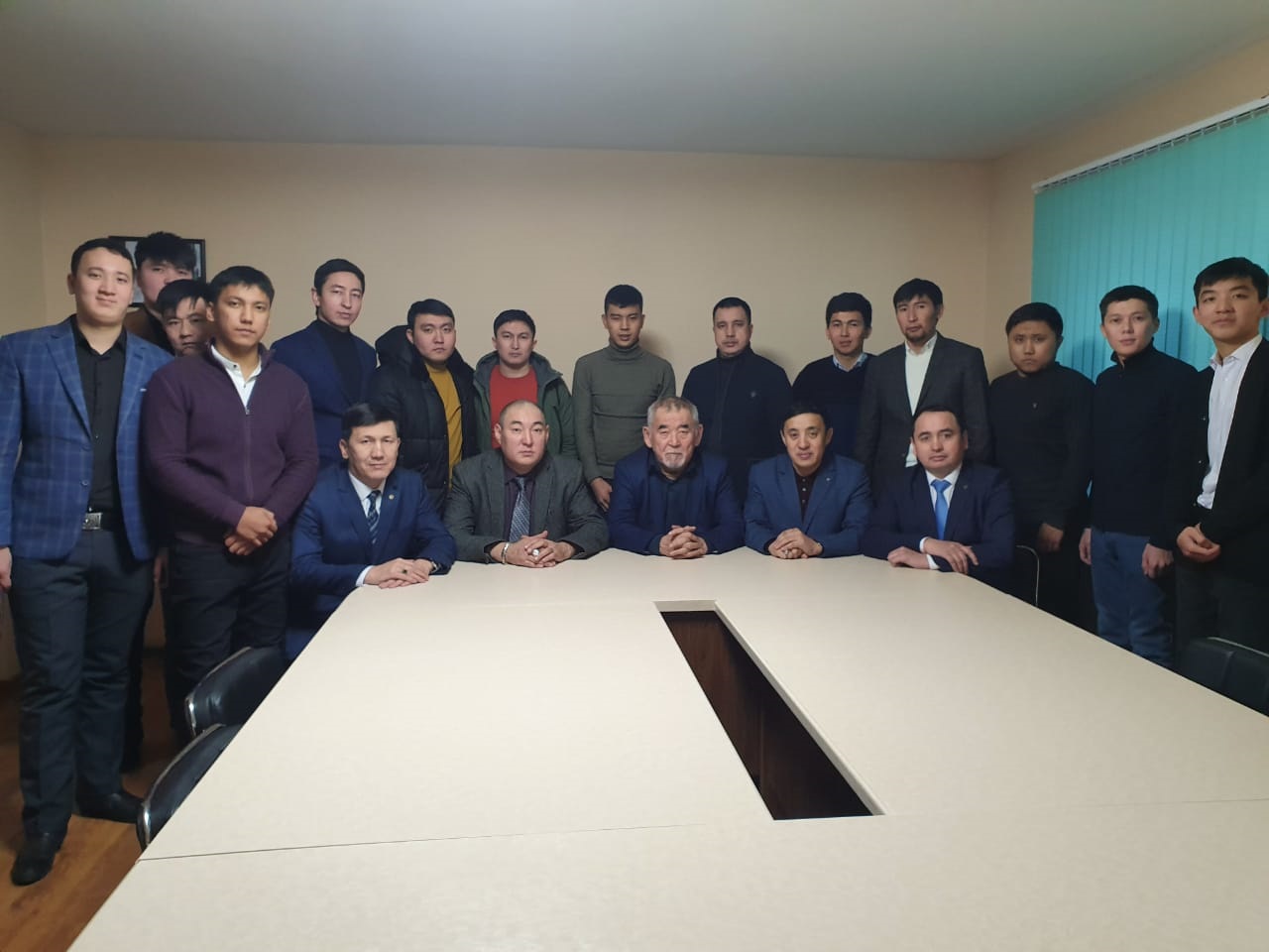 وداقتىڭ فيليالى اشىلدى