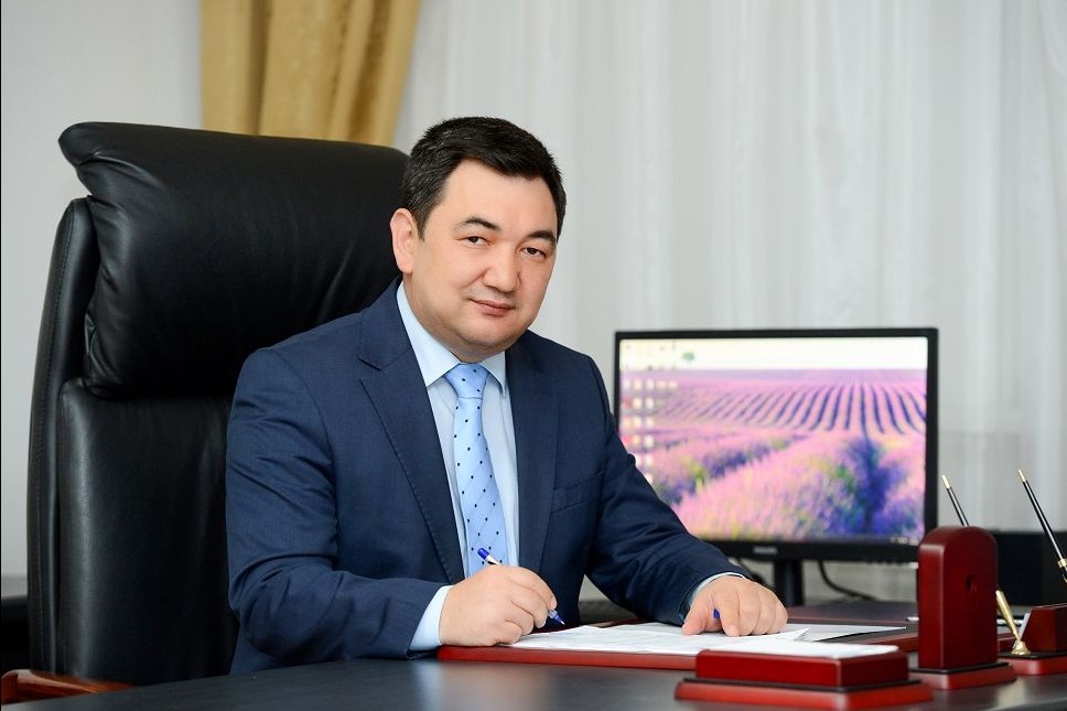 دارحان قىدىرالى Nur Otan پارتياسى ساياسي كەڭەسى بيۋروسىنىڭ قۇرامىنا سايلاندى