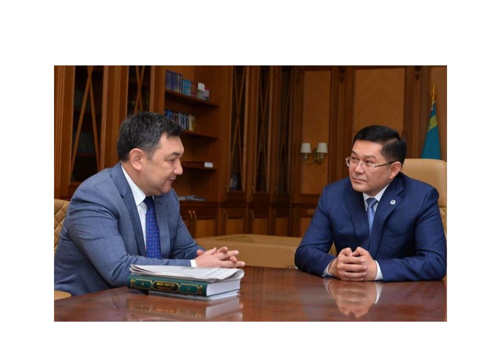 شىمكەنت اكىمى باس باسىلىم باسشىسىمەن كەزدەستى