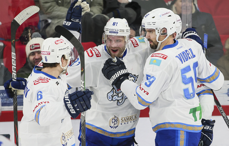 «اۆتوموبيليستەن» باسىم ءتۇستى