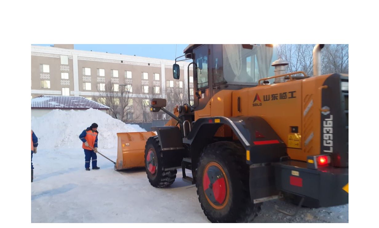 بۇگىن تۇندە ەلوردادان 33 292 تەكشە مەتر قار شىعارىلدى