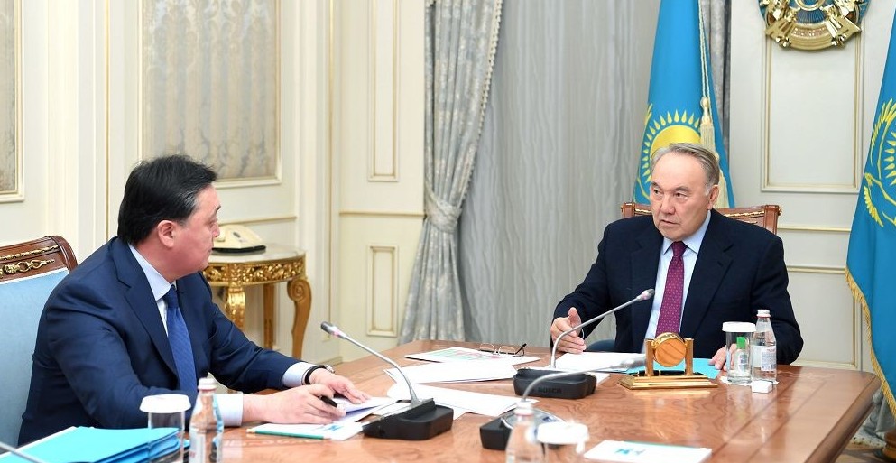 نۇرسۇلتان نازارباەۆ پرەمەر-مينيستر اسقار ءماميندى قابىلدادى