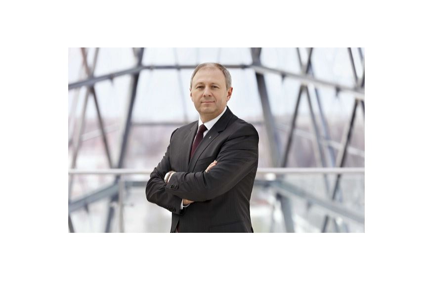 بەلارۋس ۇكىمەتى اسقار مامينگە العىس حات جولدادى