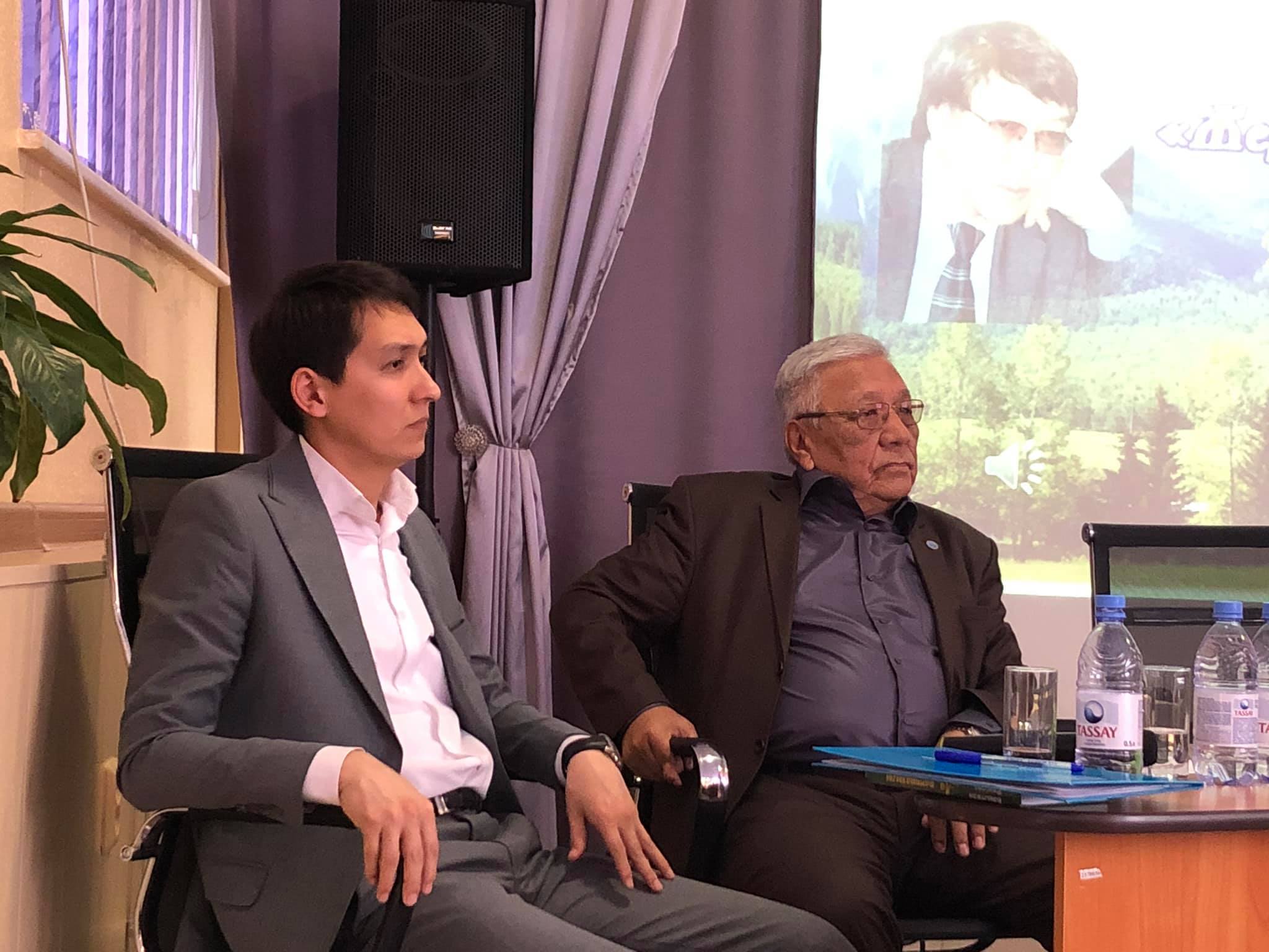 جازۋشى ديداحمەت ءاشىمحاننىڭ 70 جىلدىعى وسكەمەندە باستالدى