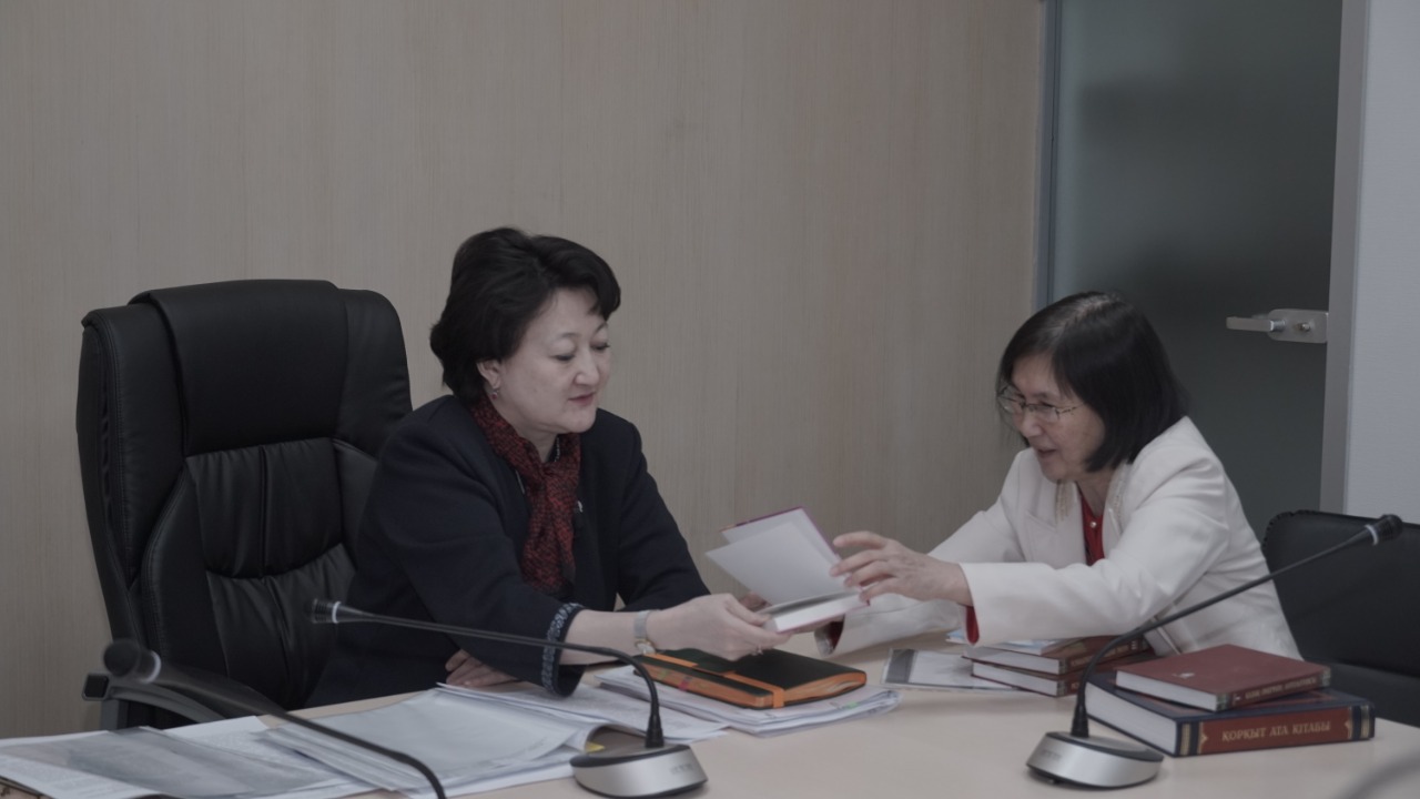 اقتوتى رايىمقۇلوۆا «جانۇيا» وتباسىن قولداۋ ورتالىعىندا ازاماتتاردى قابىلدادى