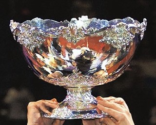 دەۆيس كۋبوگىندا وينايتىن تەننيسشىلەر بەلگىلى