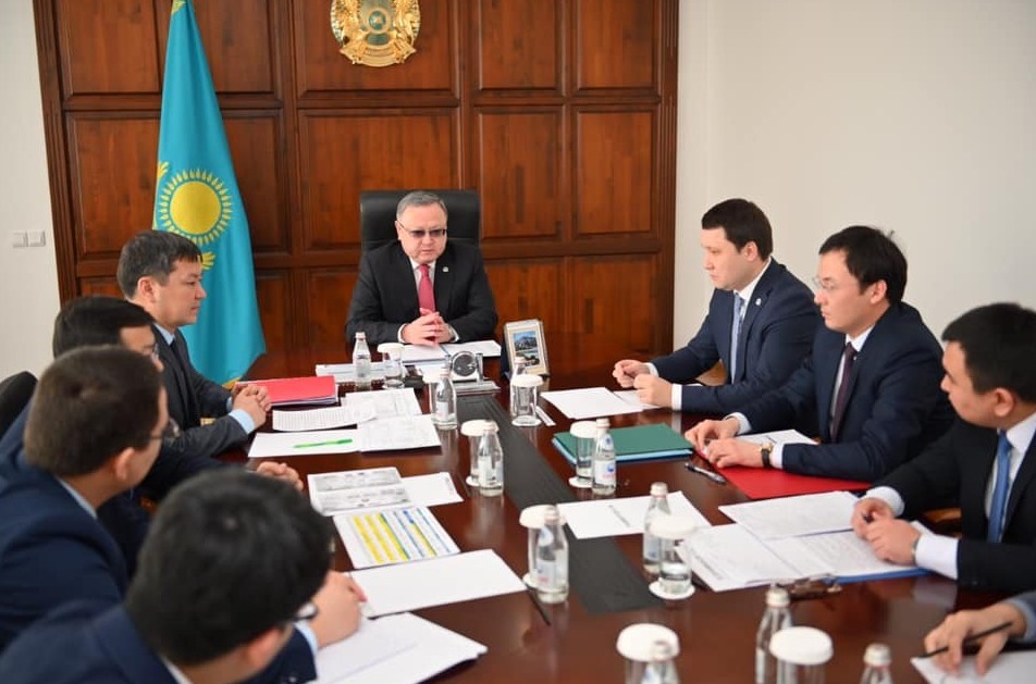 و. ورازالين: پرەزيدەنتتىك جاستار كادر رەزەرۆىنەن ىرىكتەلگەن ماماندارعا ارتىلعان سەنىم مول