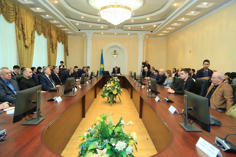 قوستانايدا ۇلتتىق ورتالىق  جەتەكشىلەرى باس قوستى