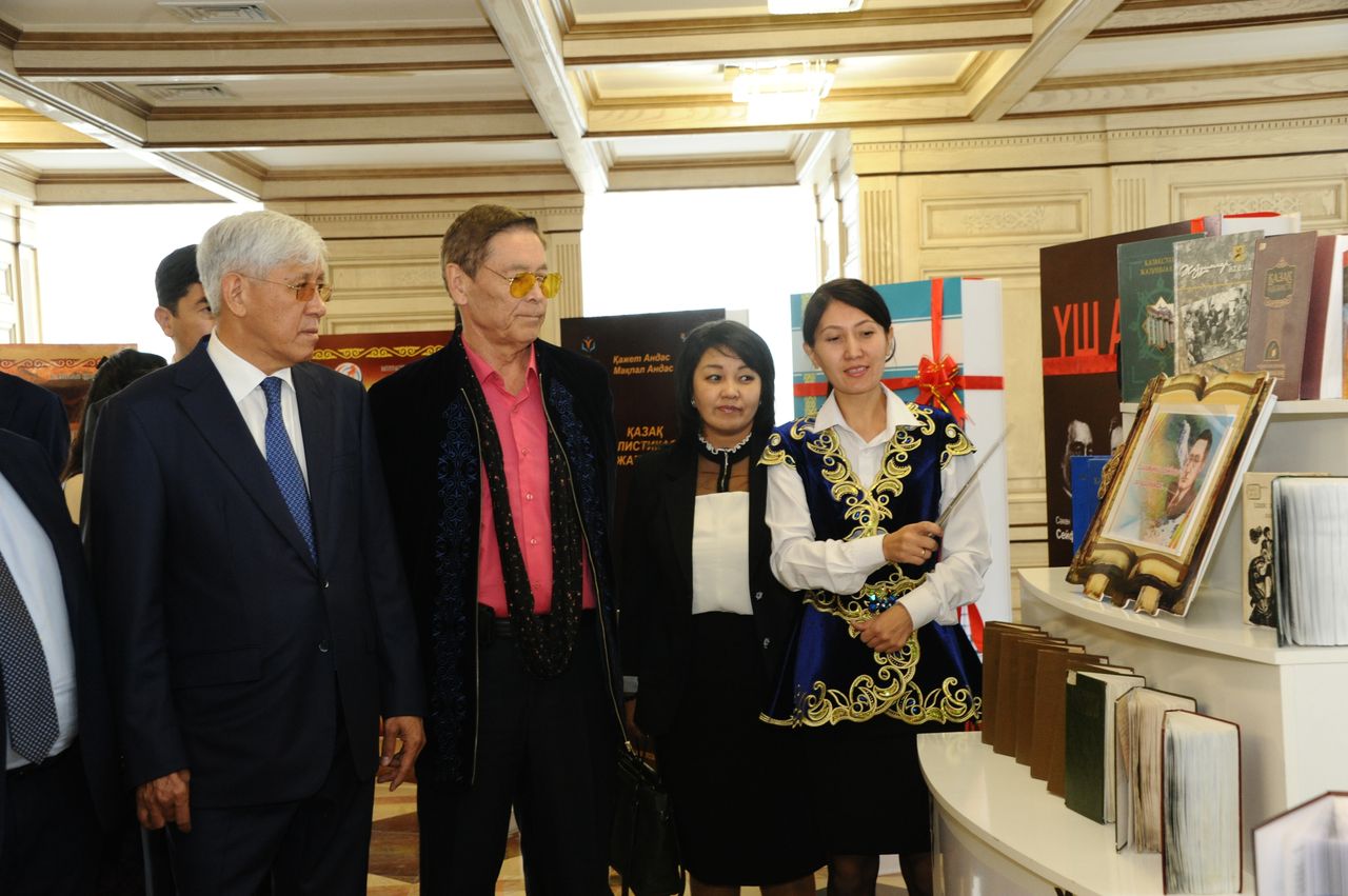 كىتاپحانا كوبەيگەن ەلدە قىلمىس ازايادى