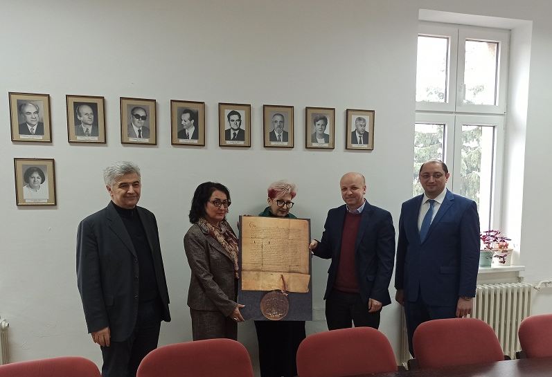 ازەربايجان كلاسسيكتەرىنىڭ  بوسنيا جانە گەرتسەگوۆيناداعى قولجازبالارىن زەرتتەۋگە جول اشىلدى