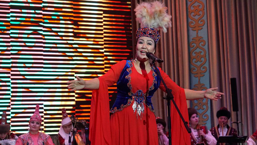 التاي, تارباعاتاي اندەرى اۋەلەدى