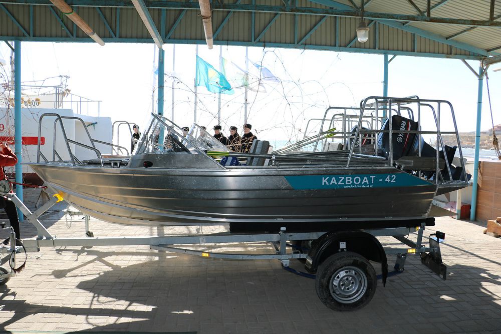 قورىقشىلارعا  قوس كاتەر تارتۋ ەتىلدى