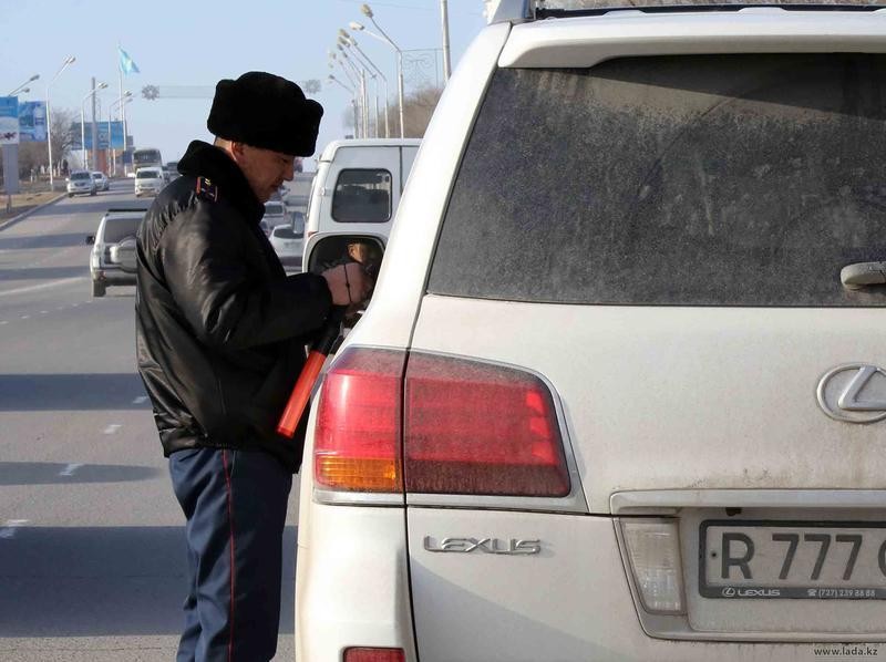 «اۆتوۋراگان» كومەگىمەن 1180 جول قوزعالىسى ەرەجەسىن بۇزۋشىلار انىقتالدى