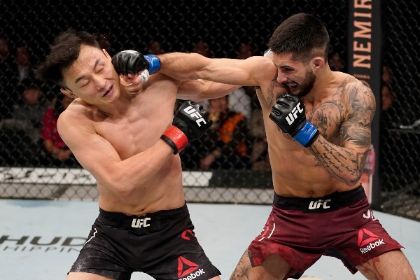 جەكپە-جەك: UFC باسەكەسى نۇر-سۇلتاندا ءوتۋى مۇمكىن