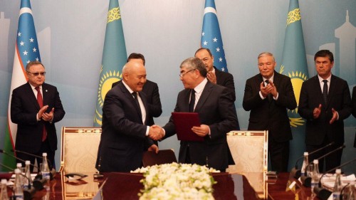 قازاقستان مەن وزبەكستاننىڭ ءىىى وڭىرارالىق ىنتىماقتاستىق فورۋمى تۇركىستاندا وتەدى