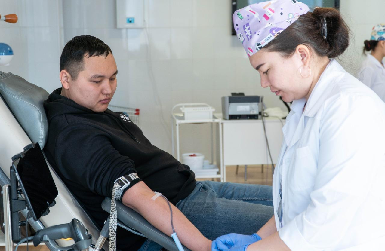 ەلوردالىق ۆولونتەرلەر 30 ليتر قان تاپسىردى