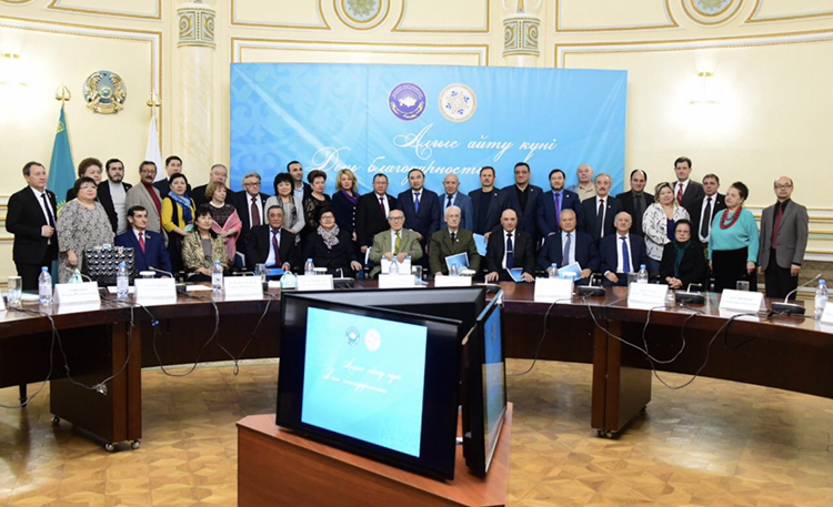 الماتىدا ەتنومادەني بىرلەستىكتەر وكىلدەرى العىس ايتۋ كۇنىن اتاپ ءوتتى