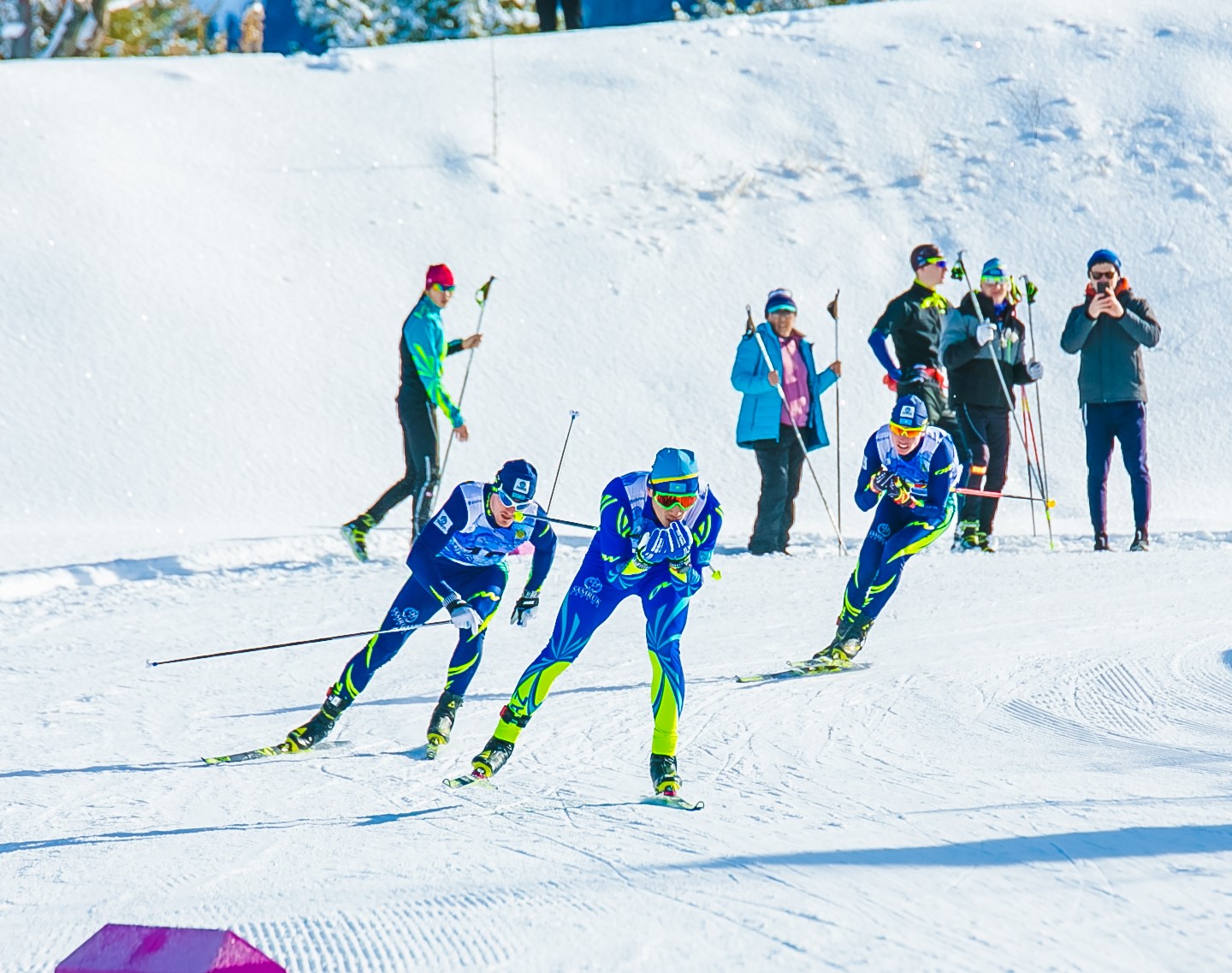 شاڭعى: جاس ورەندەر جارىستى ءساتسىز باستادى