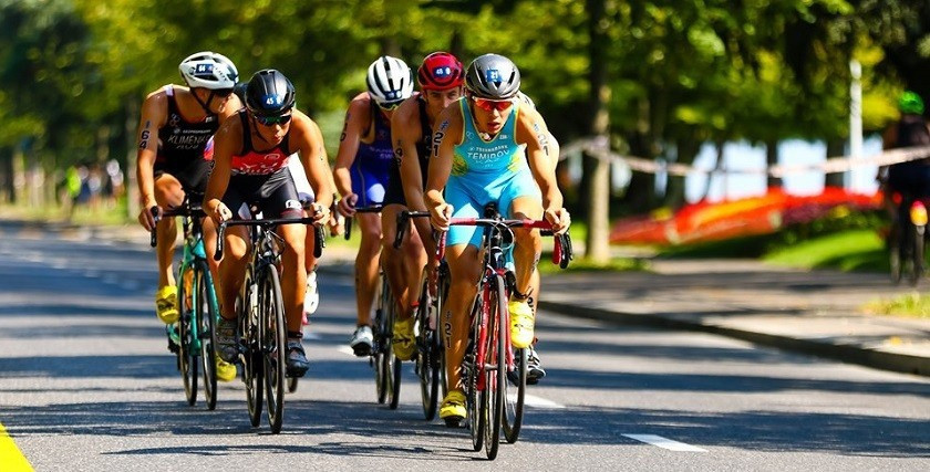 ترياتلون: كوستا-ريكادان قۇر الاقان ورالدىق