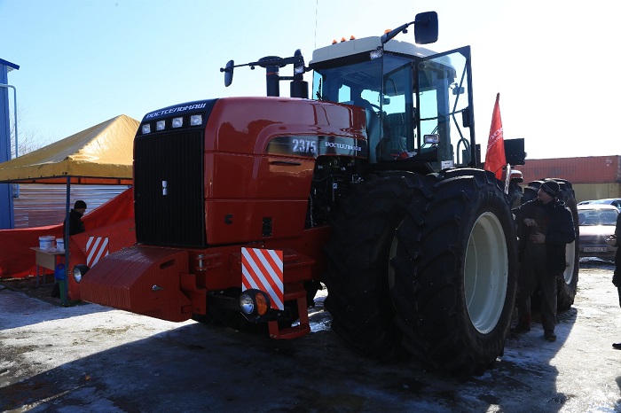 قوستانايدا  اۋىلشارۋاشىلىق تەحنيكالارىنىڭ كورمەسى ءوتتى