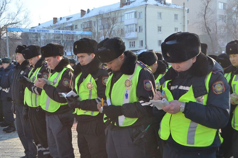 كوشە مادەنيەتى دە, كولىك جۇرگىزۋ ءتارتىبى دە تومەن