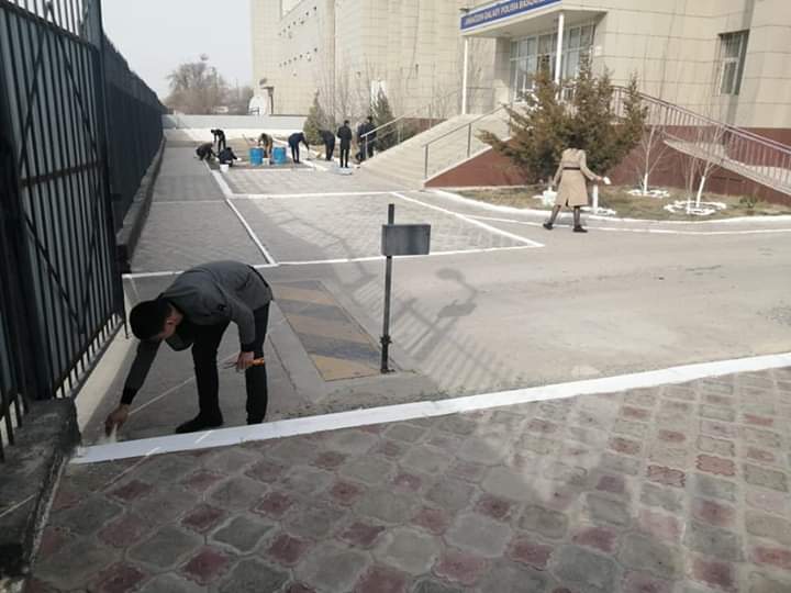 جاڭاوزەندىك پوليتسەيلەر سەنبىلىككە شىقتى