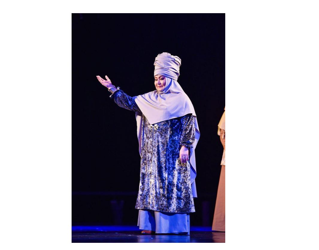 ساحنانى دۇبىرلەتكەن ساۋند-دراما