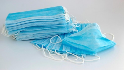 مەديتسينالىق بەتپەردەلەردى قىمبات باعاعا ساتقاندار  ۇستالدى