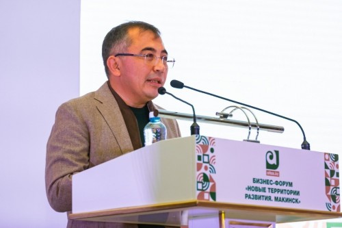 مەتسەنانت سەرىك تولىقباەۆ 200 ملن تەڭگە اۋداردى