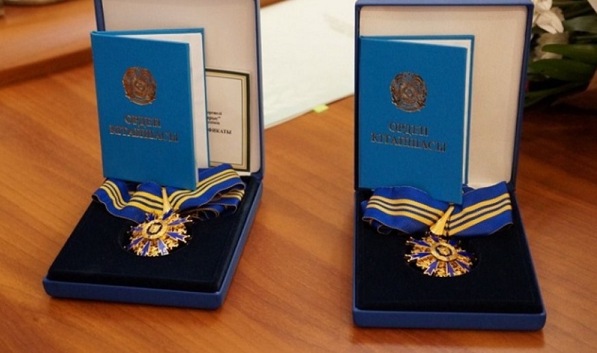 س.ۆ. لاۆروۆ ءى دارەجەلى «بارىس» وردەنىمەن ناگرادتالدى