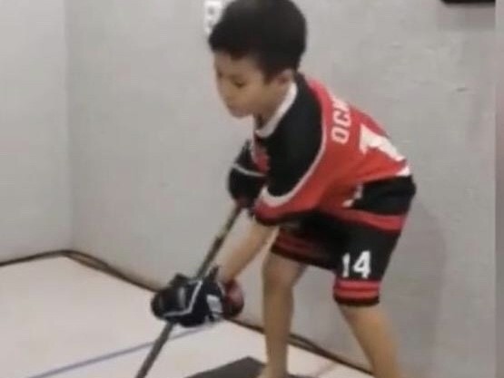 قاراعاندىلىق سپورتشىلار تۇرعىنداردى ونلاين-جاتتىعۋلارمەن قولدايدى