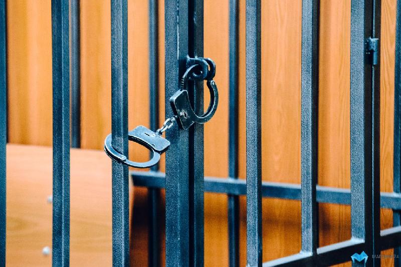 وسكەمەندىك كاسىپكەر 15 كۇنگە قامالادى