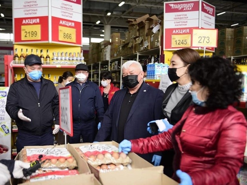 شىمكەنت: پارتيا فيليالى جانىنان قۇرىلعان ارنايى توپ ساقتىق شارالارىن قاداعالاۋدا