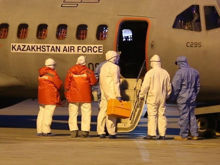 21 قازاقستاندىق ازامات قىرعىزستاننان ەۆاكۋاتسيالاندى