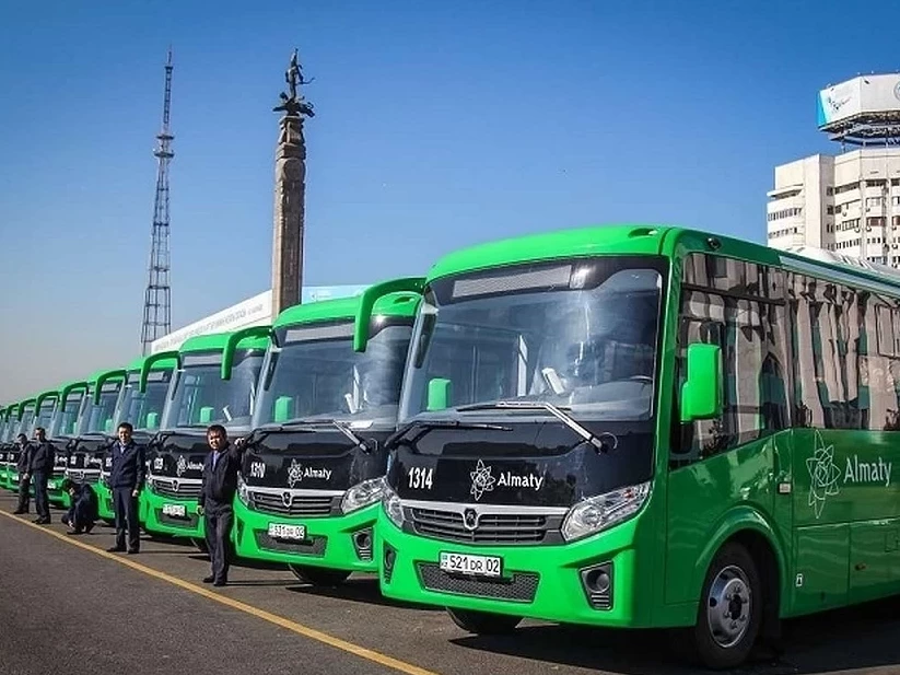 الماتىدا اۆتوبۋستار مەن مەترو كەشكى 19:00-گە دەيىن عانا جۇرەتىن بولدى