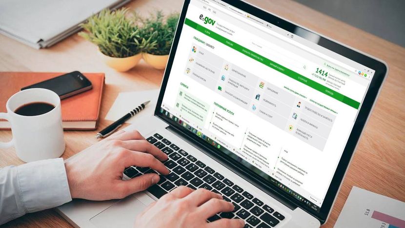 قازاقستاندىقتار مەملەكەتتىك قىزمەتتەردى تەك ونلاين الاتىن بولادى