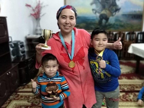 قىزىلوردالىق وقۋشىلار چەللەندجگە قولداۋ تانىتتى