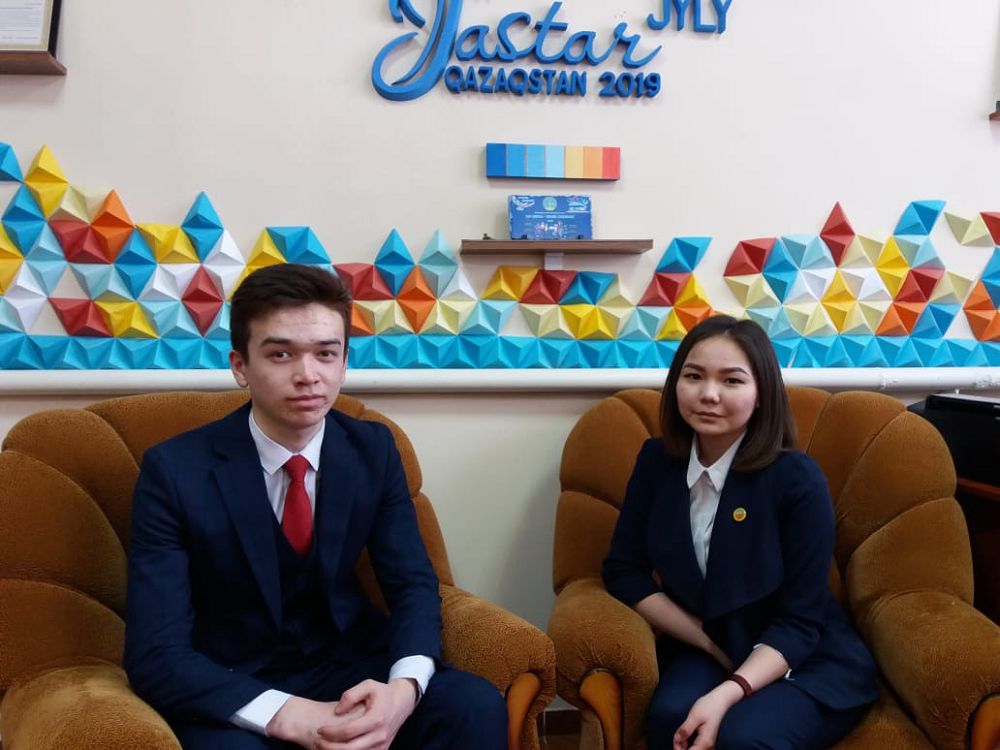 ەلگەزەك ەرنار مەن اق نيەتتى ايجان