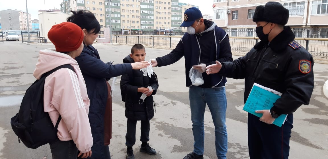 ماڭعىستاۋ: پوليتسەيلەر ەرىكتى جاستاردى جۇمىسقا شاقىرۋدا