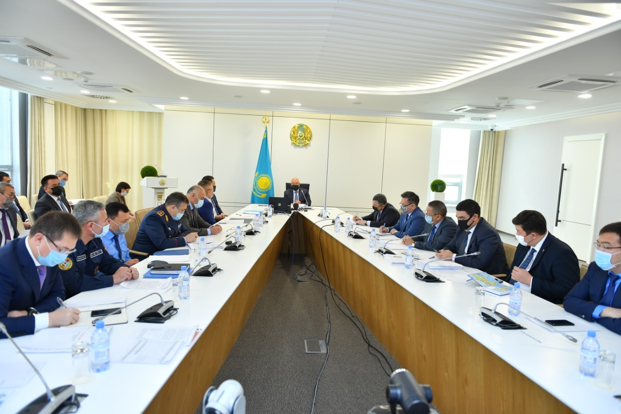 ومىرزاق شوكەەۆ: كەز كەلگەن جاعدايعا تاس-ءتۇيىن دايىن تۇرۋ كەرەك