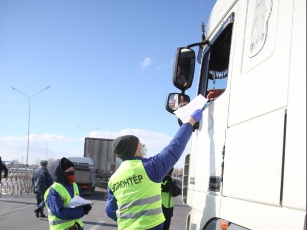 1200 ەرىكتى ءتارتىپ ساقشىلارىنا كومەكتەسۋدە