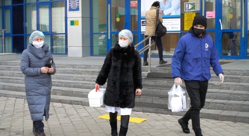 نۇر-سۇلتاندا تەگىن 300 000 ماسكا تاراتىلادى