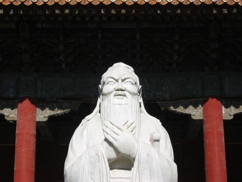 ادامعا باعىتتالعان ءىلىم نەمەسە اسپان كىمدى جارىلقايدى؟