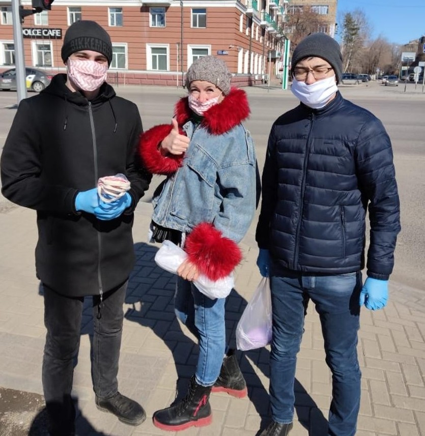 قاراعاندىدا جاستار اۆتوبۋس جۇرگىزۋشىلەرىنە ماسكا تاراتتى