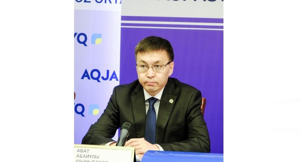 ورالدا 976 مۇعالىم اقىلى دەمالىستا