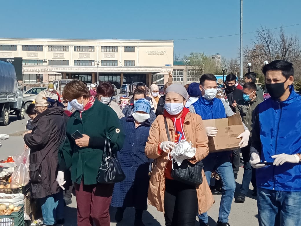 تۇركىستان: 80 مىڭعا جۋىق بەتپەردە تەگىن تاراتىلدى