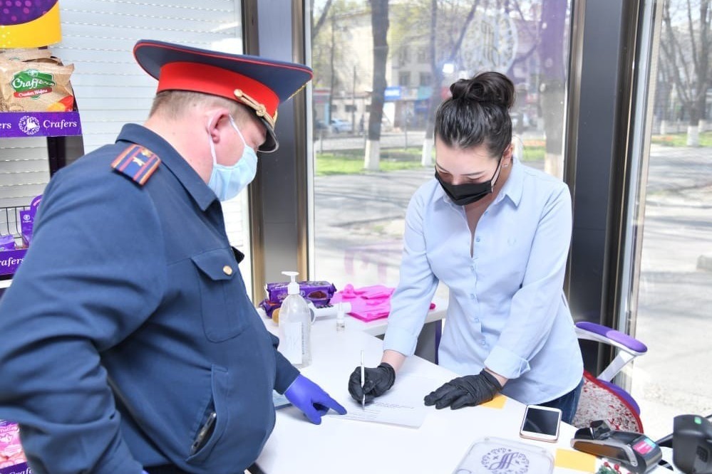 شىمكەنتتە توتەنشە جاعداي رەجيمىن بۇزعان 287 كاسىپكەرگە ايىپپۇل سالىندى