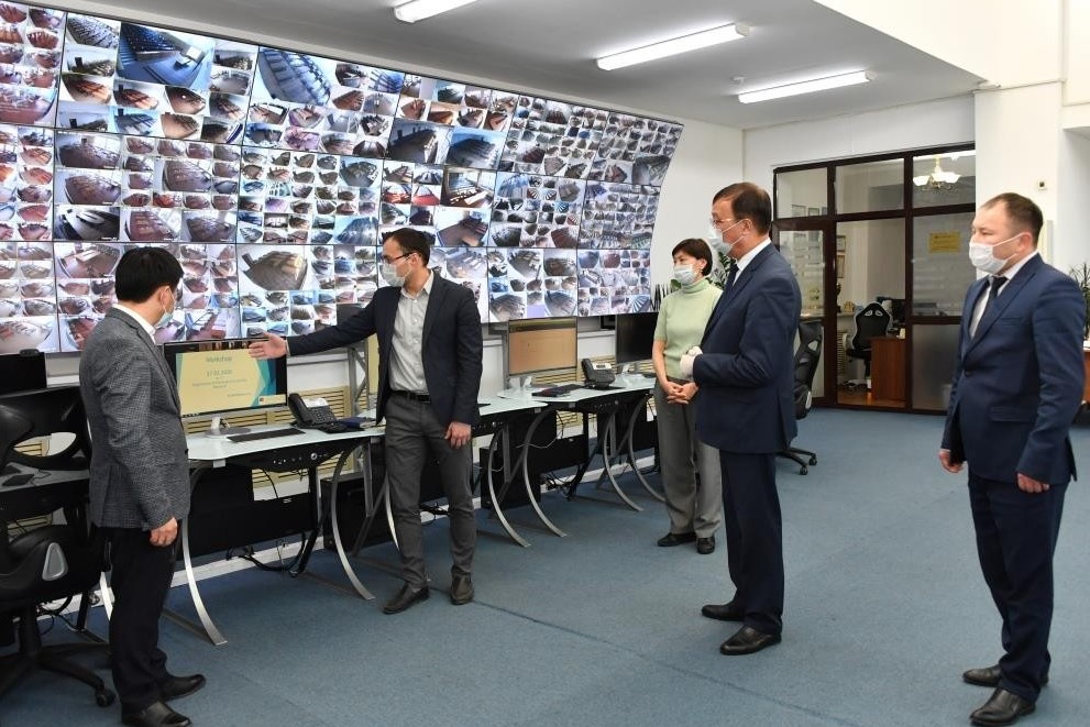 قازۇۋ-دا ونلاين وقىتۋ ويداعىداي ءجۇرىپ جاتىر